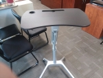 LLR 84838 MOBILE LAPTOP DESK