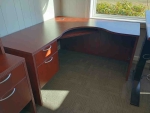 PRE-OWNED IOF 60X60 DESK