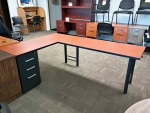 PRE-OWNED L-SHAPED DESK