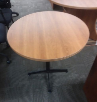IOF RS30  30" ROUND TABLE - CAP. CHERRY