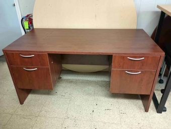  PRE-OWNED 30x60 IOF DESK 