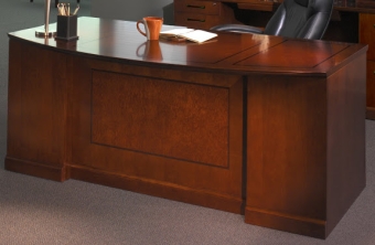 WOOD VENEER EXEC DESK