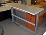 ELECTRIC HEIGHT ADJUSTABLE TABLE